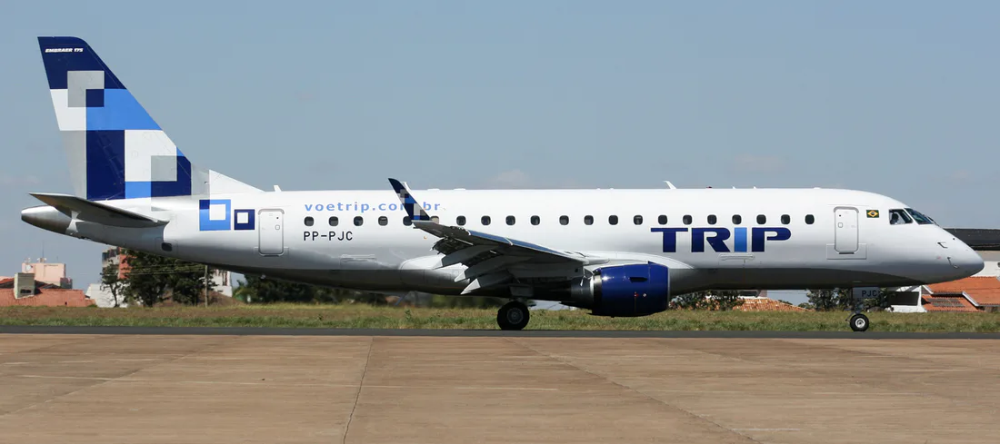 Embraer 175